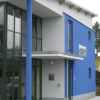 Bürogebäude (Front)